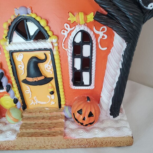 Ghoulish Halloween Gingerbread House ORANGE Frosted CandyFast LED Light Up Decor - Picture 13 of 14